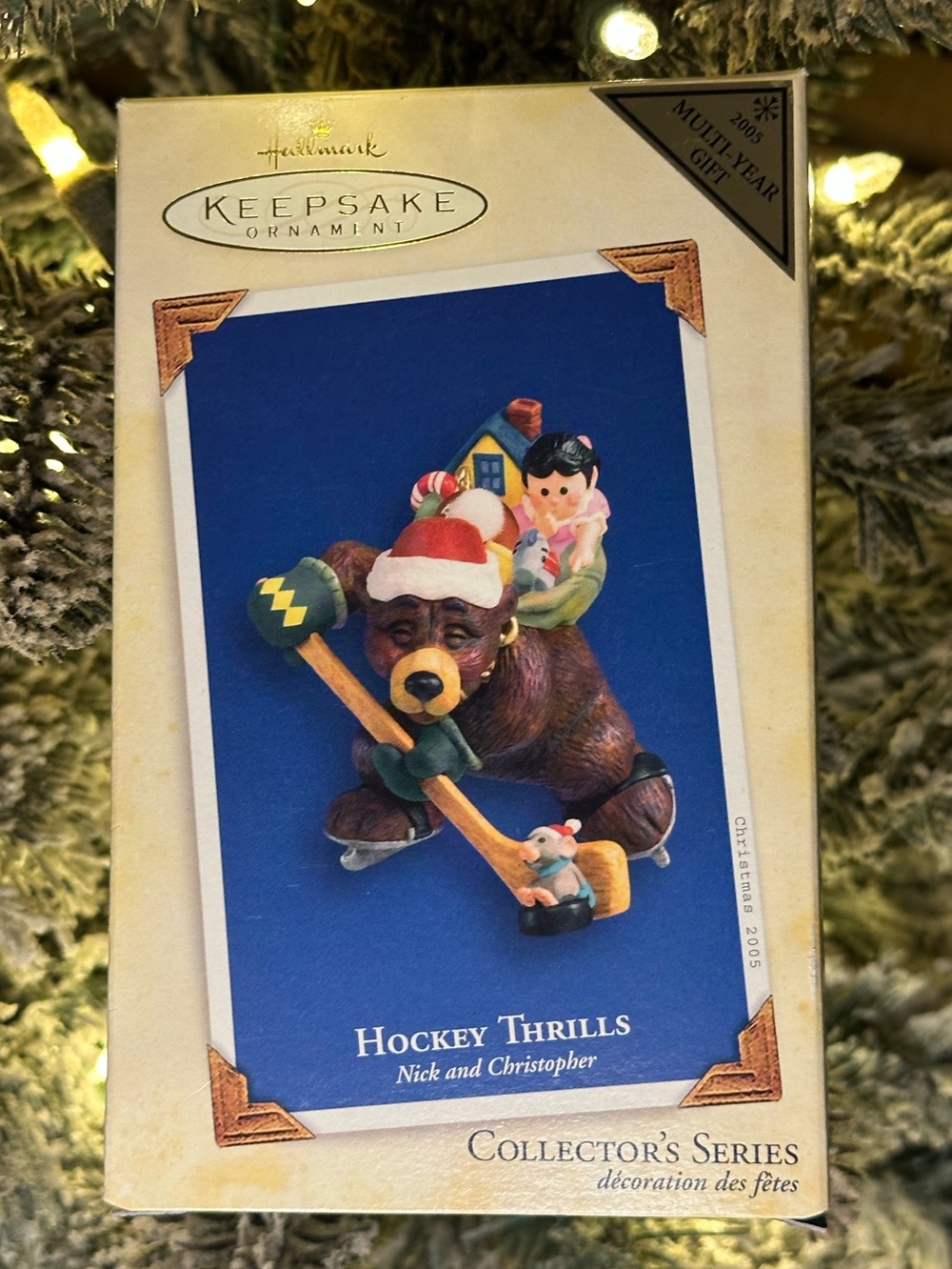 2005 Hallmark Hockey Thrills – Nick & Christopher #2 Repaint/Colorway